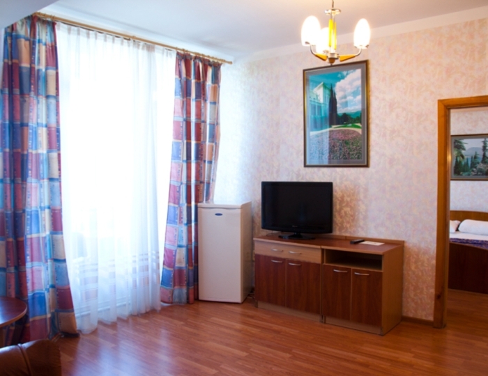 2-местное 2-комн. станд. "семейный" - Санаторий «Кирова» Ялта